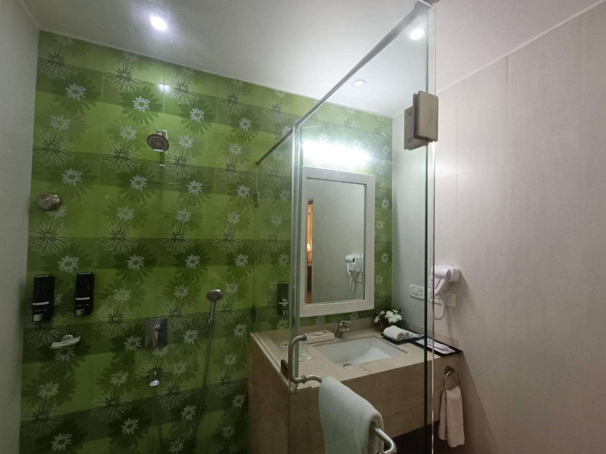 Kyriad Prestige Calangute Goa By Othpl Екстер'єр фото